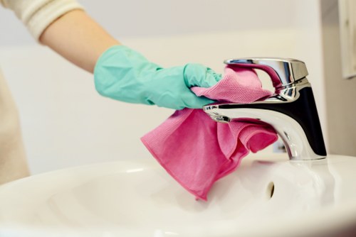 Roehampton patio cleaning for homes, courtyards, and commercial outdoor areas