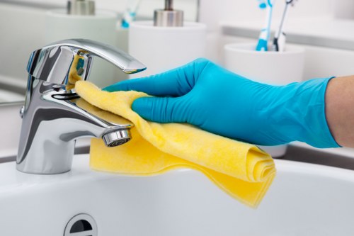 Commercial cleaning service for local offices and workplaces in Roehampton