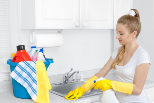 Local curtain cleaning for a flat or apartment in Roehampton